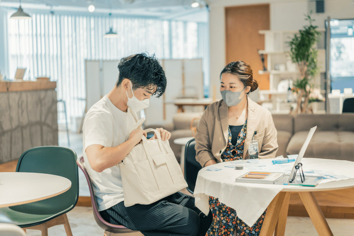 SOLITの商品を触って機能を確認する課題当事者